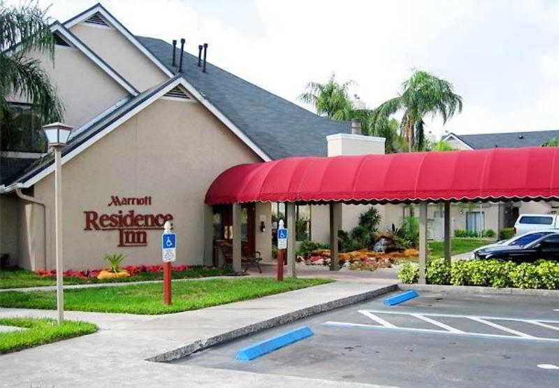 Doral Inn & Suites Miami Airport West Экстерьер фото